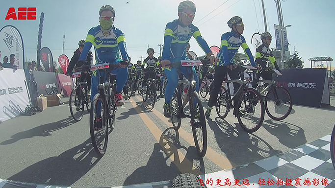 AEE航拍無人機——樂(yuè)視環青海湖自行車(chē)邀請賽